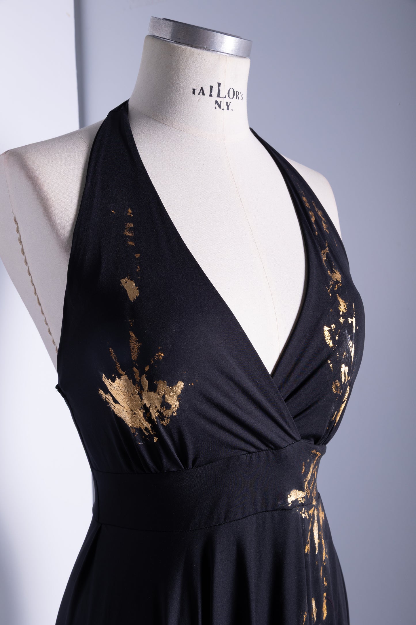 LADY GOLD